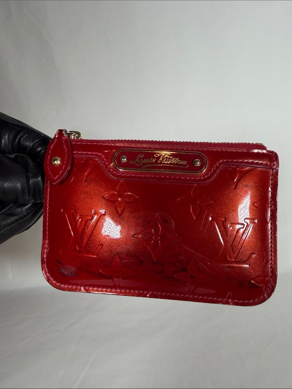 Louis Vuitton Red Patent Vernis Monogram Zip Card Holder Keychain